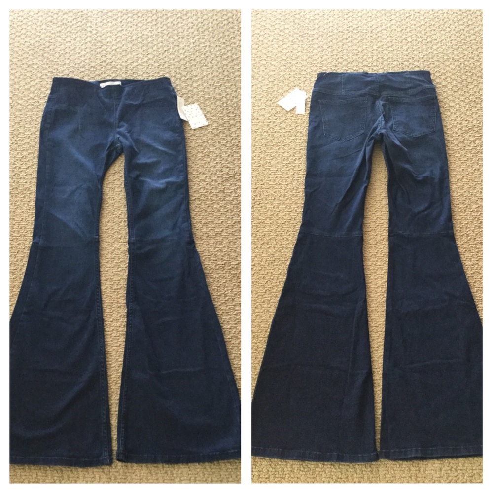 Free People Penny Pull On Flared Jeans. NWT. - Picture 4 of 7